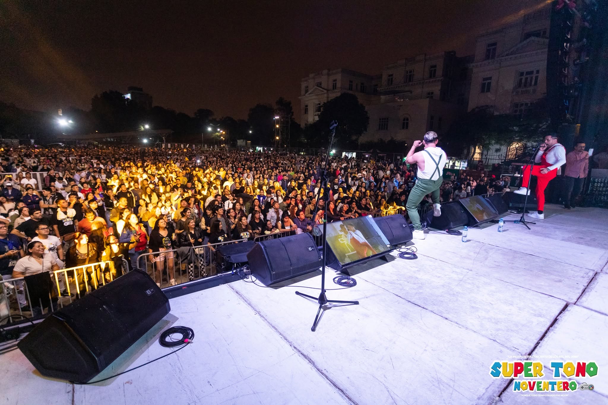 Presentación de SALSA KIDS en Super Tono Noventero